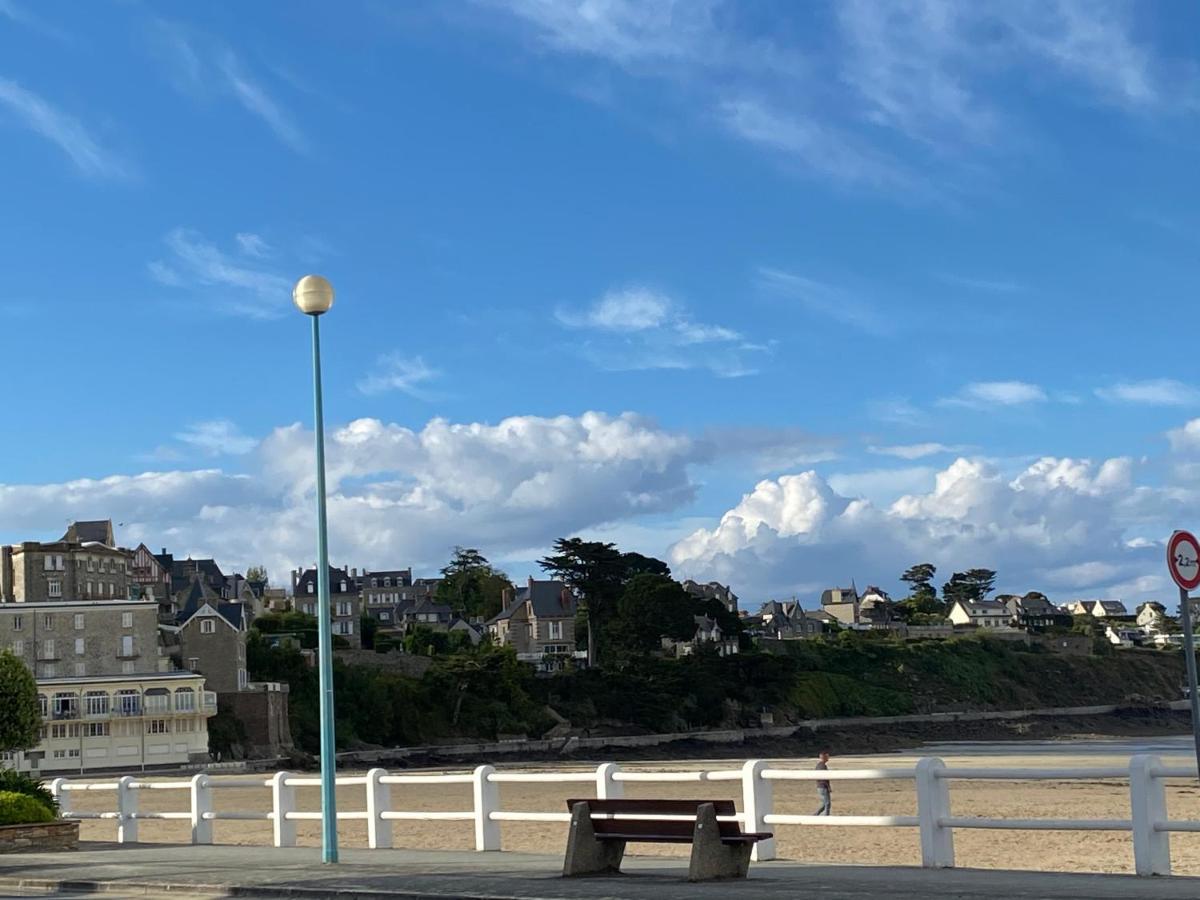 Appartement Terrasse Privee Grande Plage A 100 M - Parking Gratuit サン・カスト・ル・ギド エクステリア 写真