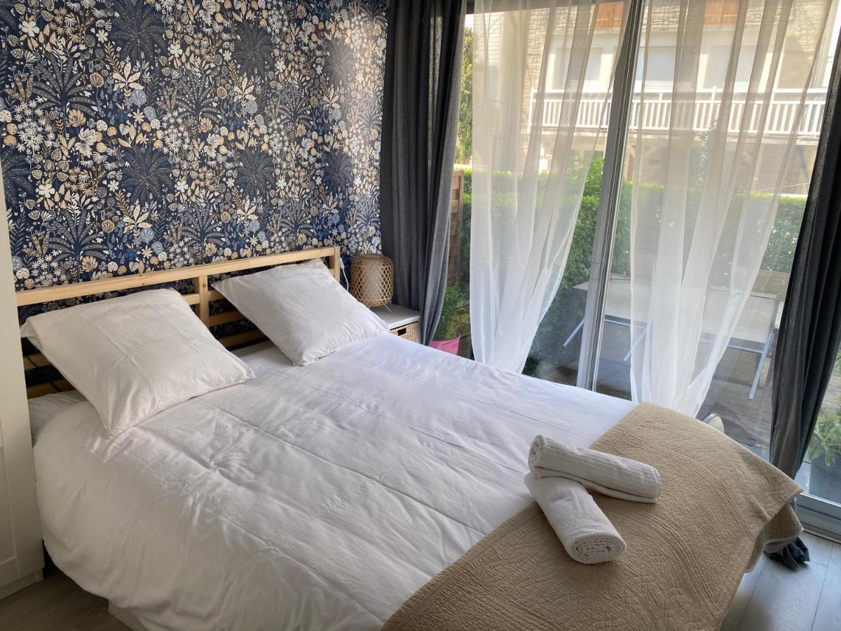 Appartement Terrasse Privee Grande Plage A 100 M - Parking Gratuit サン・カスト・ル・ギド エクステリア 写真